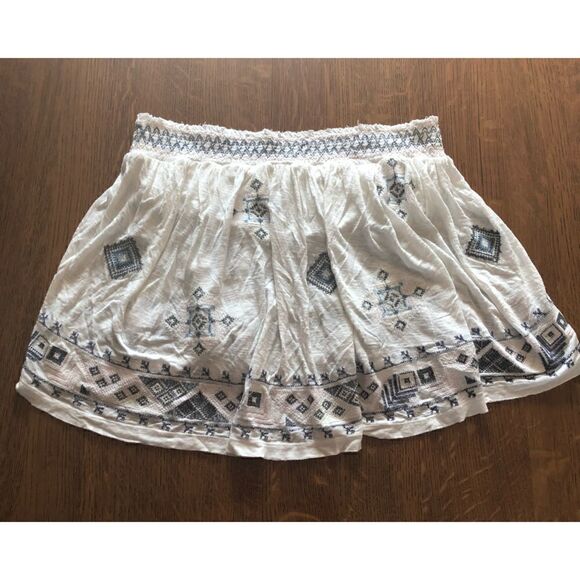 NWOT Free People You Got It Bad Embroidered Strapless Top - Picture 7 of 9